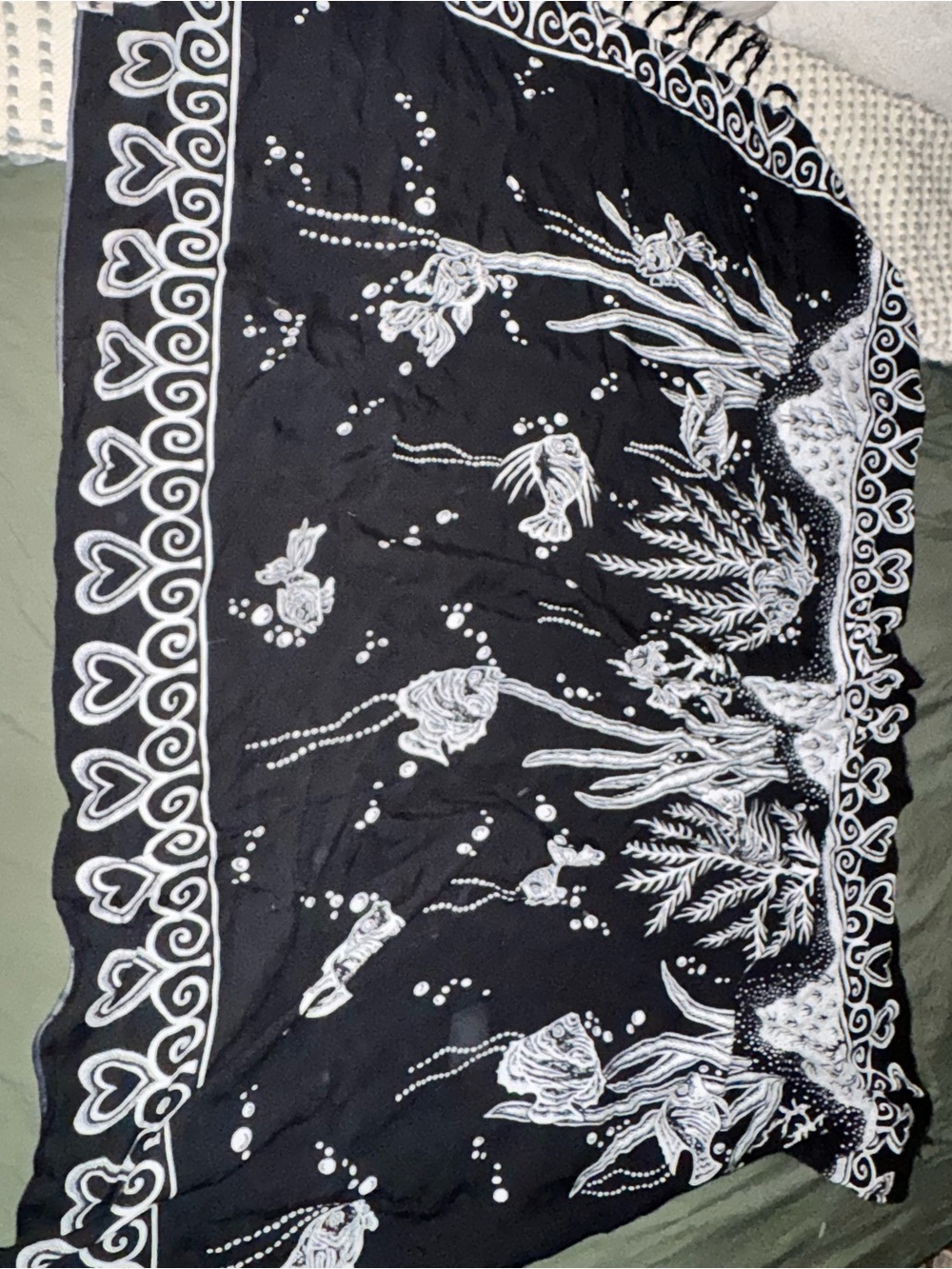 3 Scarves bundle - Picture 2 of 8